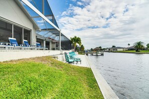 House (3 Bedrooms) | Interior - Canalfront Pool & Hot Tub: Home in Cape Coral (Cape Coral)