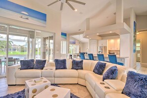 Interior - Canalfront Pool & Hot Tub: Home in Cape Coral (Cape Coral)