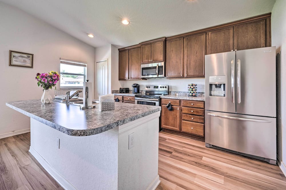 Bright Cypress Gardens Home Near Legoland! - Fort Meade, FL