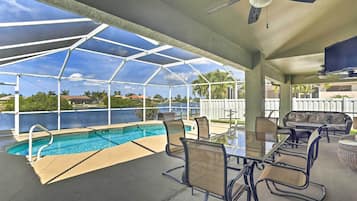 House (3 Bedrooms) | Front of property