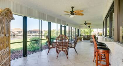 Private Dock: Canalfront Home in Cape Coral
