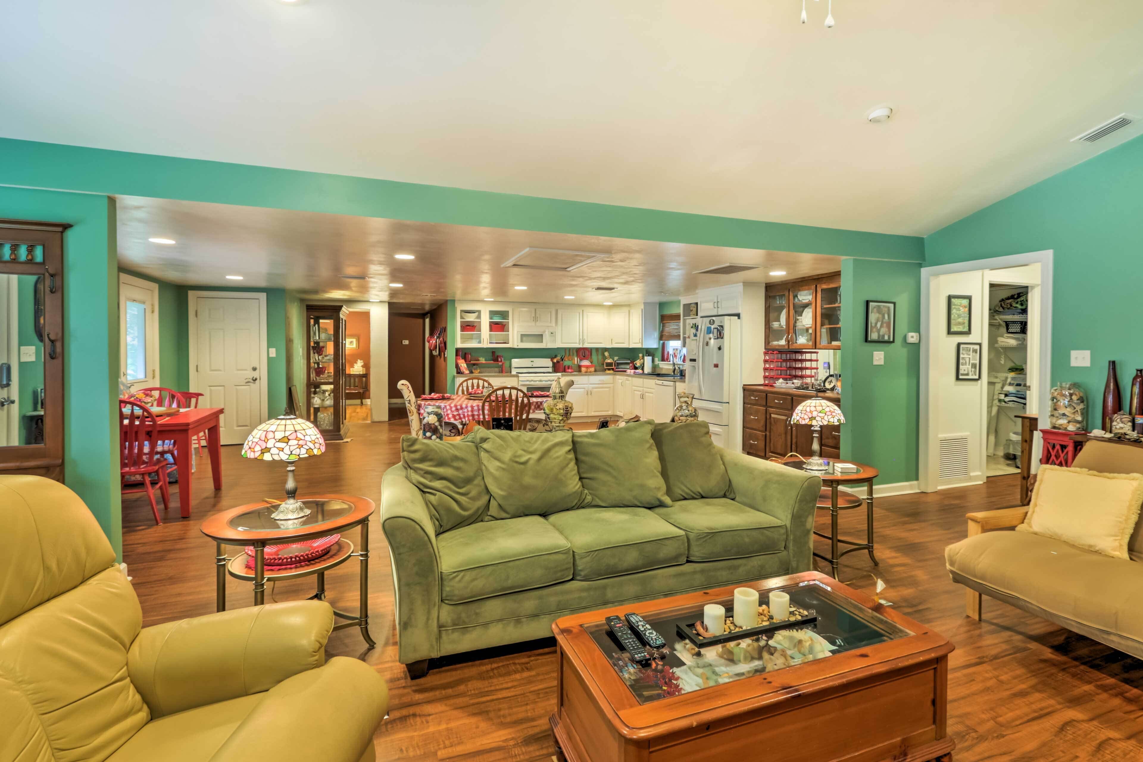 Carrabelle Home Near River, Beach & Downtown!