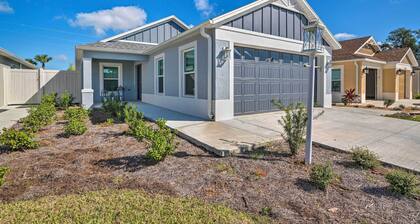 Home in The Villages: Golf Cart & Amenity Access