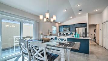 Casa (3 Bedrooms) | Interior