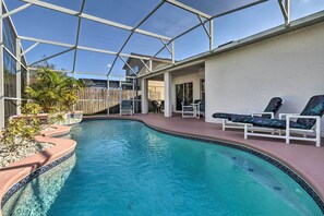 Outdoor pool - Charming Kissimmee Retreat w/ Pool & Lanai! (Kissimmee)
