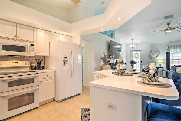 House (3 Bedrooms) | Interior - Chic Cape Coral Oasis w/ Pool: 5 Mi to Beach! (Cape Coral)