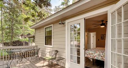 Charming Tallahassee Townhouse ~ 3 Mi to Fsu!