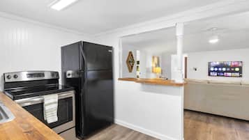 Cottage (2 Bedrooms) | Interior