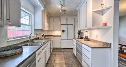 Private Pool & Dock: Coconut Creek Home!