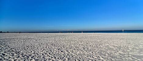 Apartamento (4 Bedrooms) | Playa | Toallas de playa