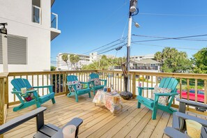 Interior - Colorful Townhome, Steps to Clearwater Beach! (Clearwater Beach)