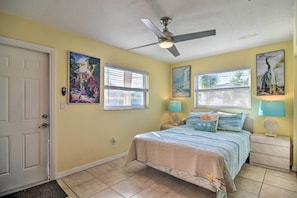 Apartment (1 Bedroom) | Interior - Comfy Dunedin Escape: 1 Block to Main Street! (Dunedin)