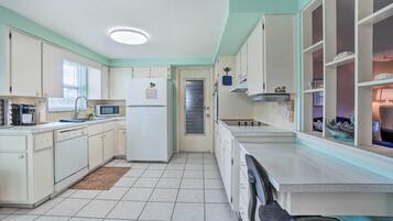 Rumah (2 Bedrooms) | Interior