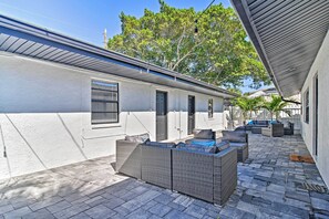 Apartment (2 Bedrooms) | Interior - 2 Conjoined Units - Steps From Madeira Beach! (Madeira Beach)