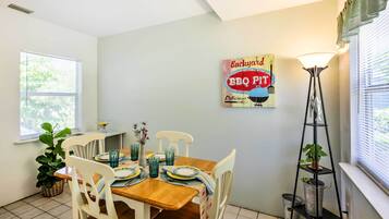 Casa (2 Bedrooms) | Parte interna