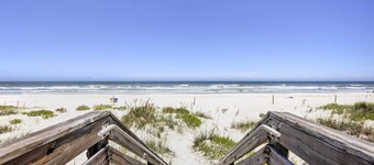 New Smyrna Beach Abode w/ Fire Pit, Walk to Beach!