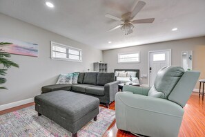 Apartment (0 Bedroom) | Interior