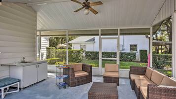 Cottage (2 Bedrooms) | Interior