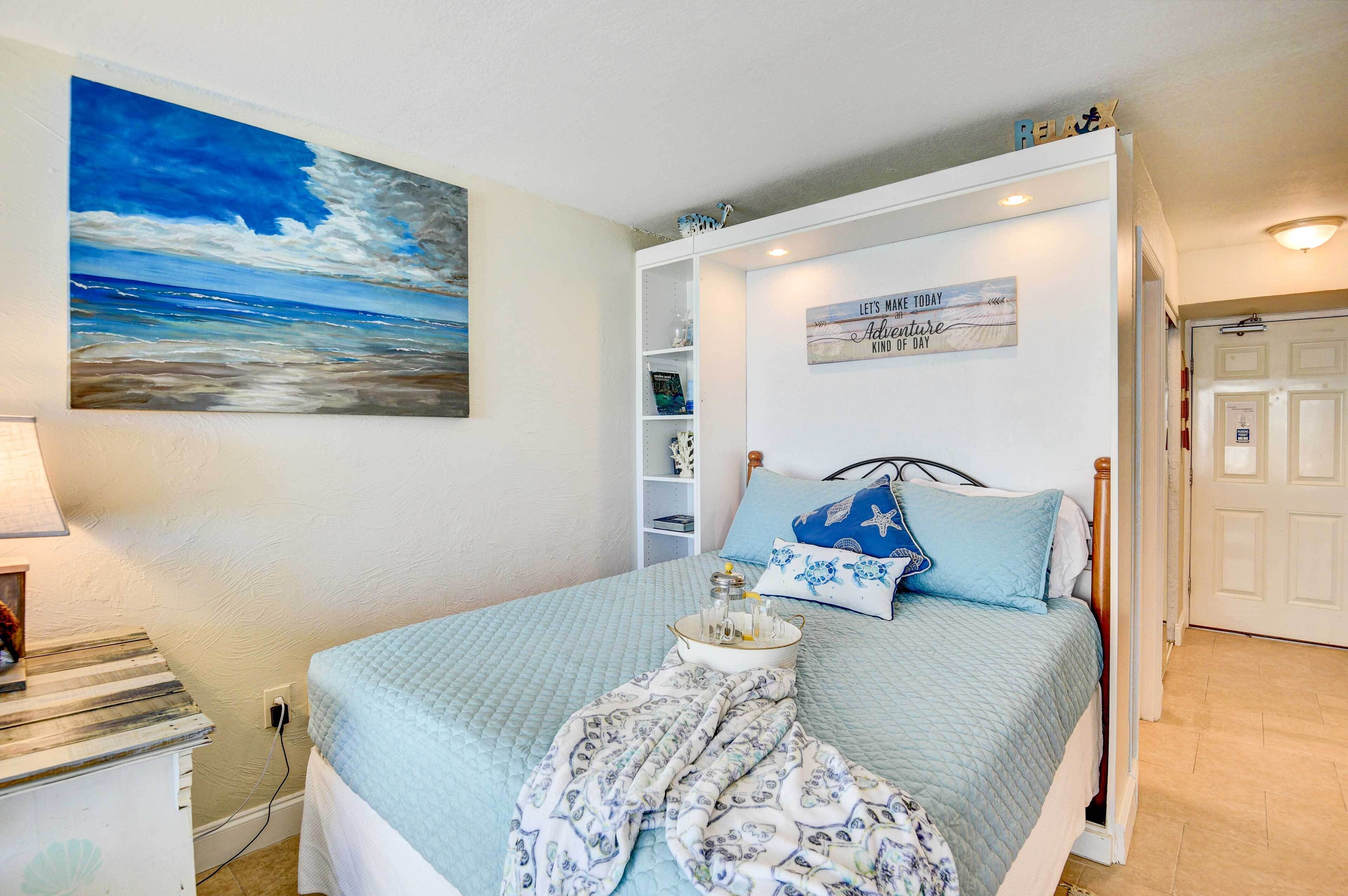 Daytona Beach Studio With Balcony + Ocean View