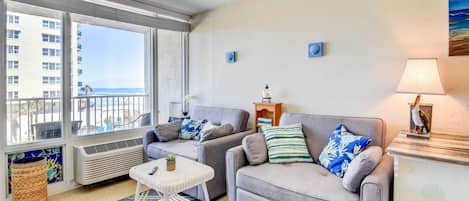 Apartment (0 Bedroom) | Interior