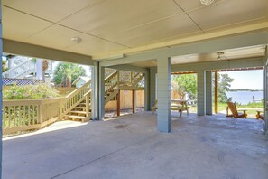 Apartment (2 Bedrooms) | Interior - Waterfront Duplex w/ Dock & Views: Near Town! (Cedar Key)