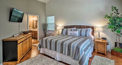 Pet-friendly Amelia Island Home ~ 1 Mi to Beach!