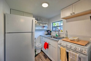 House (1 Bedroom) | Interior