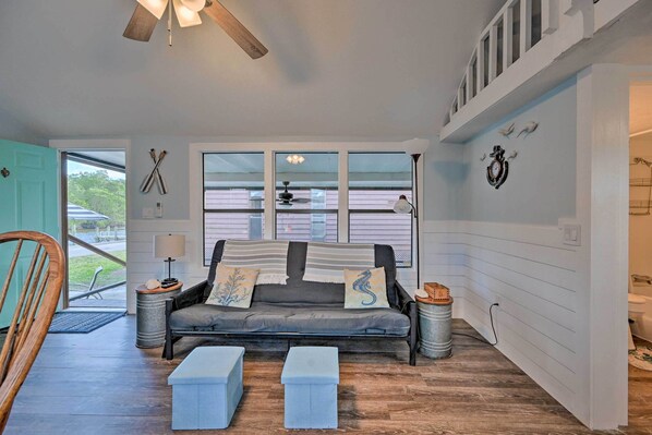 House (1 Bedroom) | Interior