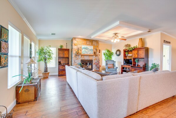 House (3 Bedrooms) | Interior