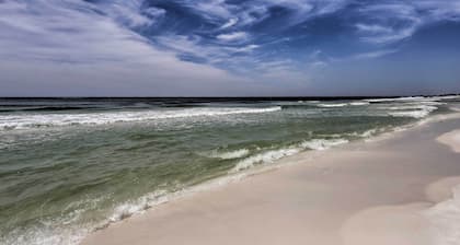 Emerald Coast Getaway w/ Yard - Steps to Beach!