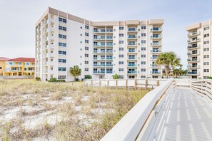 Apartment (1 Bedroom) | Interior - Pensacola Beach Condo w/ Patio & Access to Beach! (Pensacola Beach)