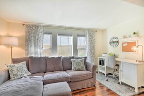 Interior - Historic Tarpon Springs Abode ~ 3 Mi to Beach (Tarpon Springs)