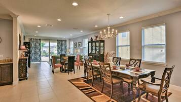 House (Multiple Bedrooms) | Interior