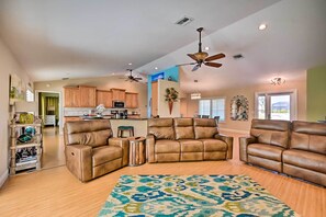 Interior - House w/ Heated Pool & Grill - Walk to Beach! (Marco Island)