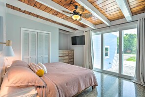 House (2 Bedrooms) | Interior - Hutchinson Island Cottage: Steps to the Beach (Fort Pierce)
