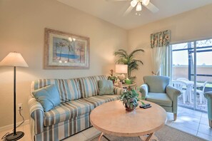 Apartment (4 Bedrooms) | Interior - 6 Mi to Wdw: Family-friendly Townhome w/ Foosball! (Kissimmee)