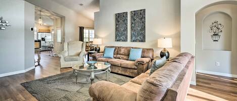 Una televisión, libros