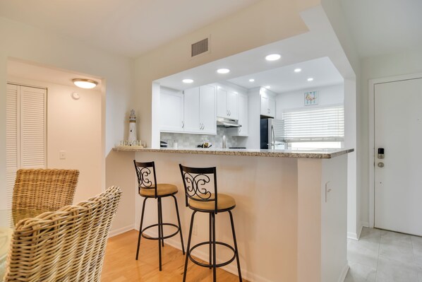 Interior - Isla Del Sol Condo ~ 2 Miles to St Pete Beach! (St. Petersburg)