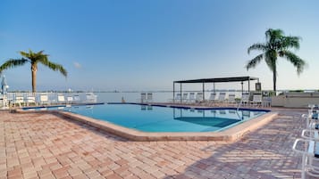 Apartment (2 Bedrooms) | Front of property