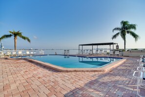 Pool - Isla Del Sol Condo ~ 2 Miles to St Pete Beach! (St. Petersburg)