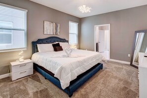 Interior - Resort Getaway w/ Home Theater: 7 Mi to Disney! (Kissimmee)
