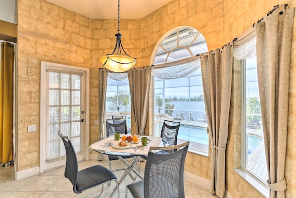 Interior - Lakefront Cape Coral Home w/ Private Pool & Dock! (Cape Coral)