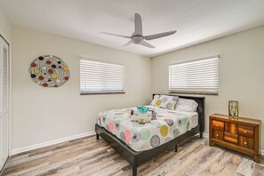 House (5 Bedrooms) | Interior