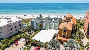 Apartment (2 Bedrooms) | Exterior