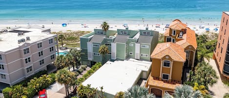 Apartment (2 Bedrooms) | Exterior