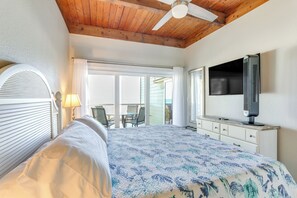 Interior - Lovely Indian Shores Condo w/ Beach Access! (Indian Shores)