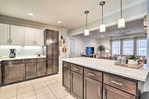 House (3 Bedrooms) | Interior - Mid-century Modern Escape in Central Lakeland! (Lakeland)