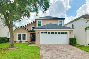 House (4 Bedrooms) | Interior - Private Pool & Hot Tub: Modern Davenport Home! (Davenport)