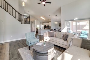 House (4 Bedrooms) | Interior - Private Pool & Hot Tub: Modern Davenport Home! (Davenport)