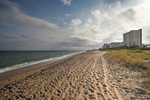 House (5 Bedrooms) | Interior - Walk to Beach! Poolside Oasis in Pompano (Pompano Beach)